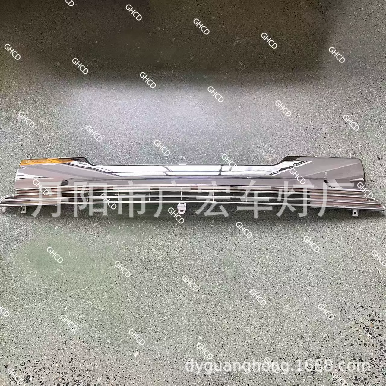 Хромированная решетка для Nissan CWA451 1999