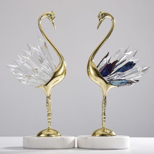 Swan Creative Shelf Decor for Couples, Home Living Room, Light Luxury Desk Accessory, Crystal High-End Bedroom Entrance Modern Wine