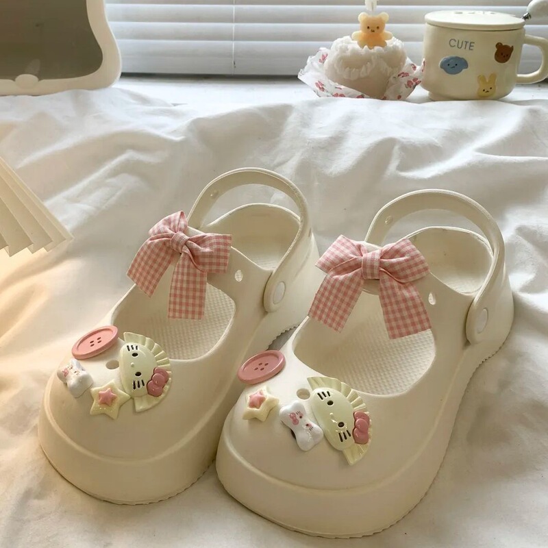 Thick-Soled Mary Jane Croc Shoes for Women, Cute and Sweet Girly Heart Summer Soft-Soled Baotou Beach Sandals for Outerwear