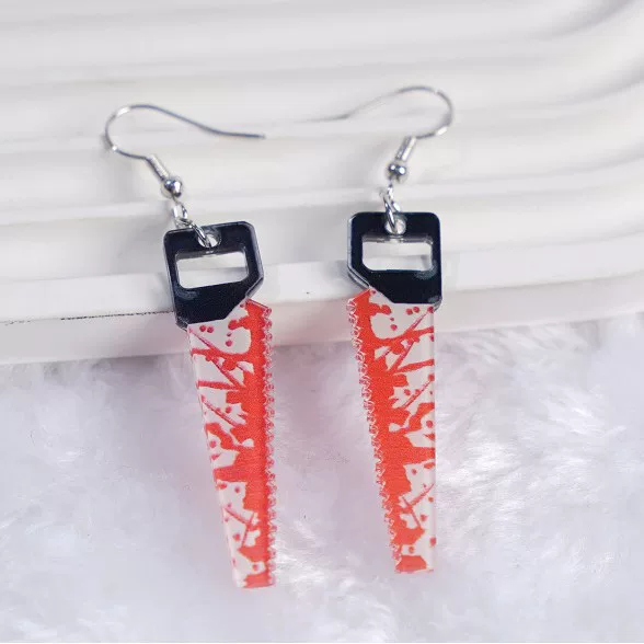 Cross-Border European and American New Style Bloody Saw Earrings Unique Scary and Weird Halloween Personalized Saw Blade Earrings Jewelry