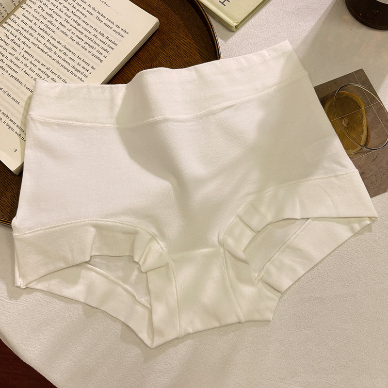 英倫風少女の中腰は柔らかくてモチモチで快適で通気性があります。