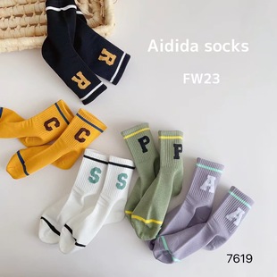 Aidida autumn new letter children's socks combed cotton anti-Pilling breathable sweat-absorbent support one-piece delivery