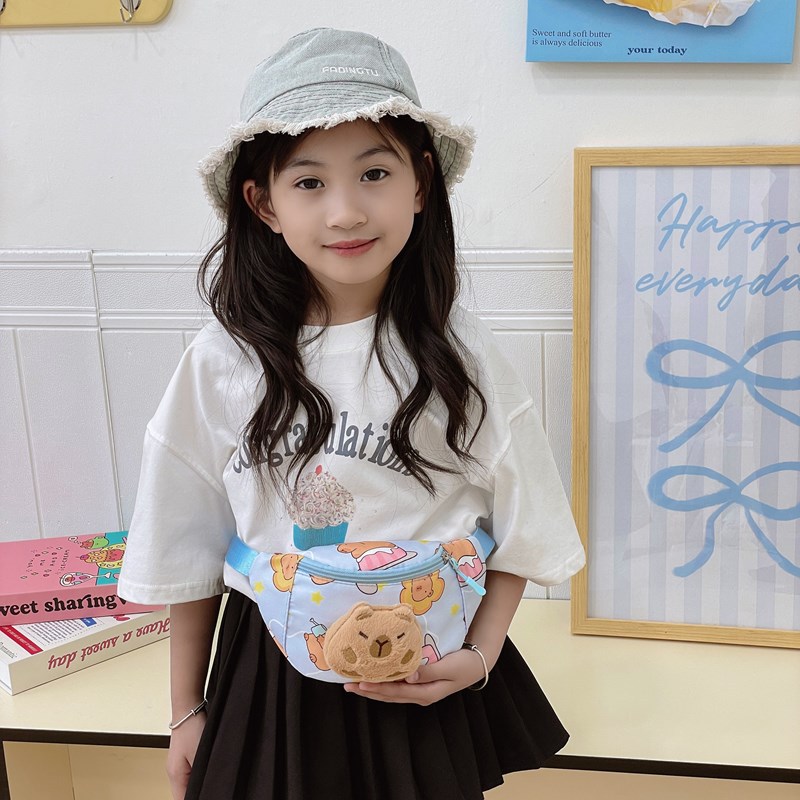 Bolso de pecho para niños y niñas lindos de dibujos animados, lindo y divertido Kapibala, bolso de mensajero para niños, nuevo bolso para niños con estampado de estilo occidental