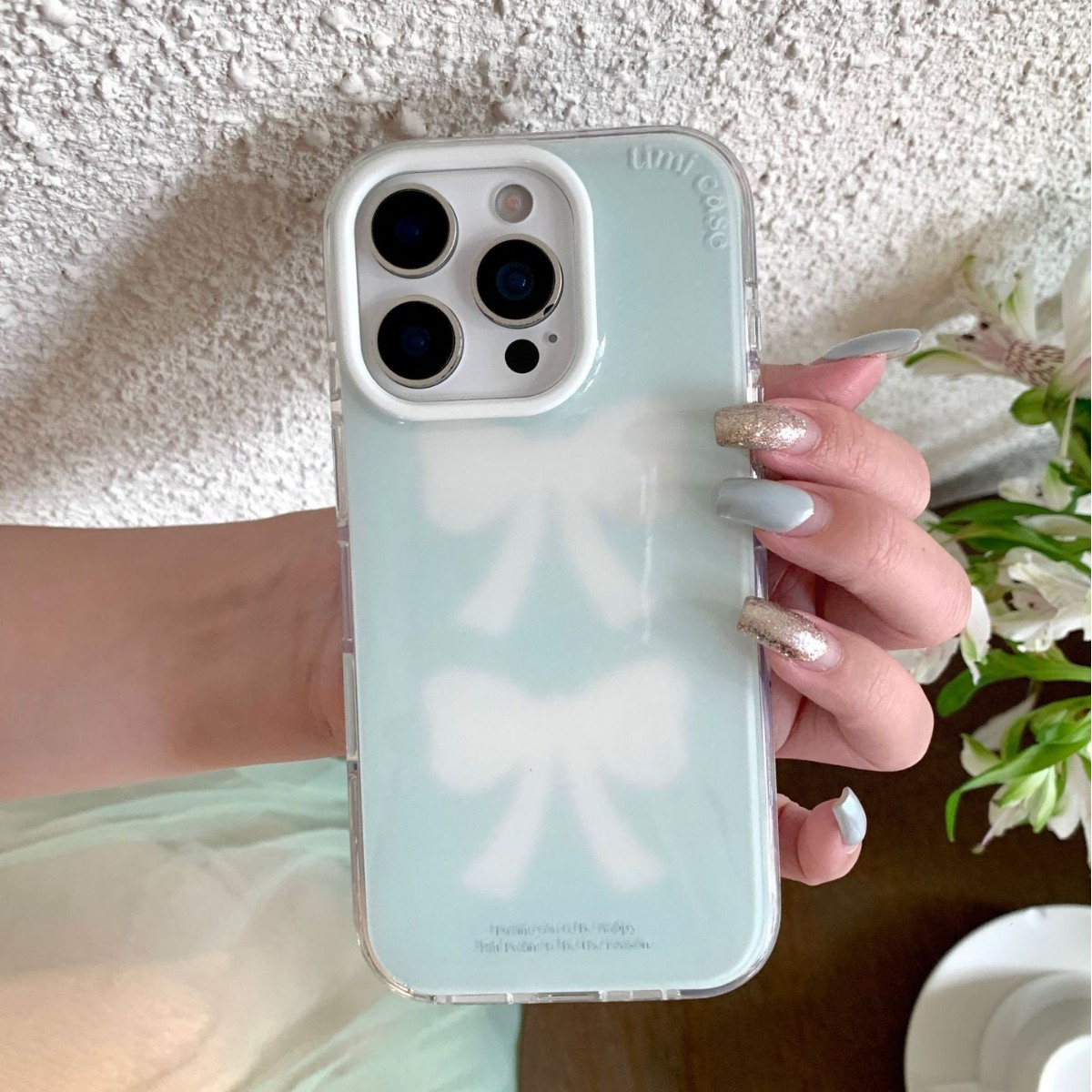 Fondo verde arco blanco TIMI