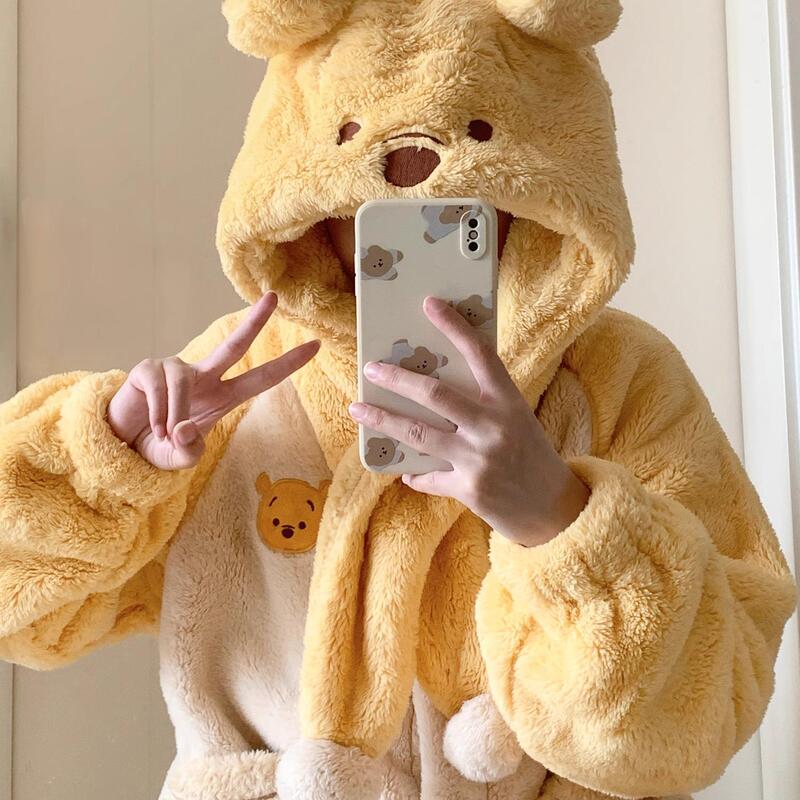 Cartoon Winnie the Poohs Cute Nightgown Women's fleece-lined Thickened Home Clothes Girl's Coral Fleece Winter Outwear