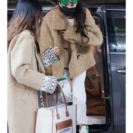 加工定制杨幂同款羊羔毛显瘦长袖外套冬装新款减龄慵懒风上衣女无