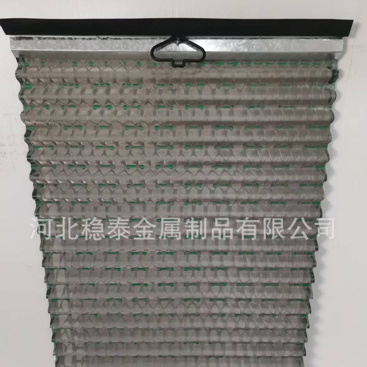 生产制造钻井液振动筛网 PMD flc504，尺寸：1050×700mm