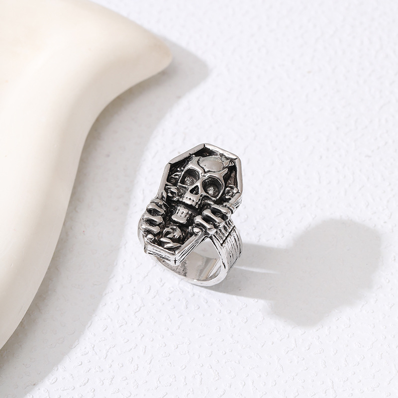 Yunjin transfronteriza nuevo europeo y americano retro cráneo anillo hombres hip hop punk estilo aleación de zinc joyería al por mayor image 4