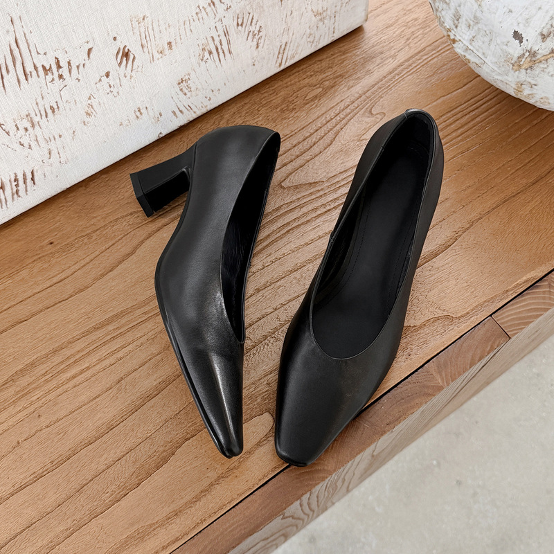 Minimalist Style All-Season Commuting Square-Toe Genuine Leather High-Heeled Shoes for Women, New Professional Black Work Shoes, Shallow-Mouthed Single Shoes Minimalist Style All-Season Commuting Square-Toe Genuine Leather High-Heeled Shoes for Women, New Professional Black Work Shoes, Shallow-Mouthed Single Shoes