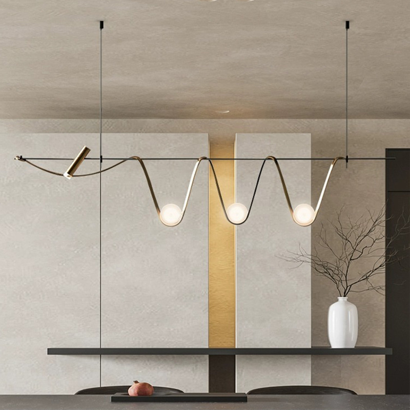 Diseñador nórdico minimalista lámpara de restaurante bar moderno villa sala de modelo mesa de comedor lujoso lámpara de mesa larga