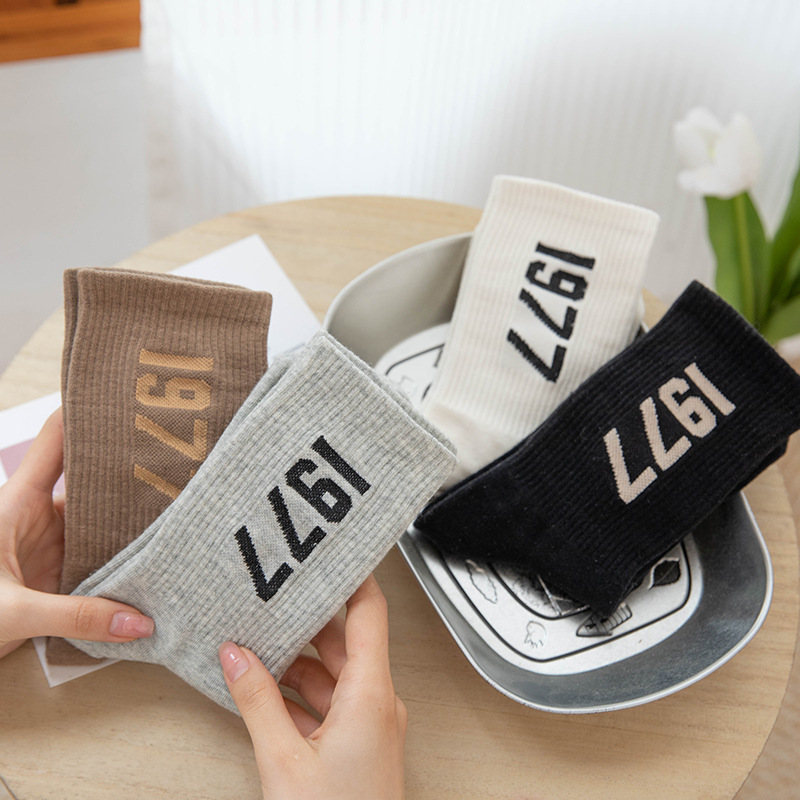 Chaopai FOG FEAR OF GOD Mainline letter Socks 1977 Stockings men and women High Street pure cotton Couple socks