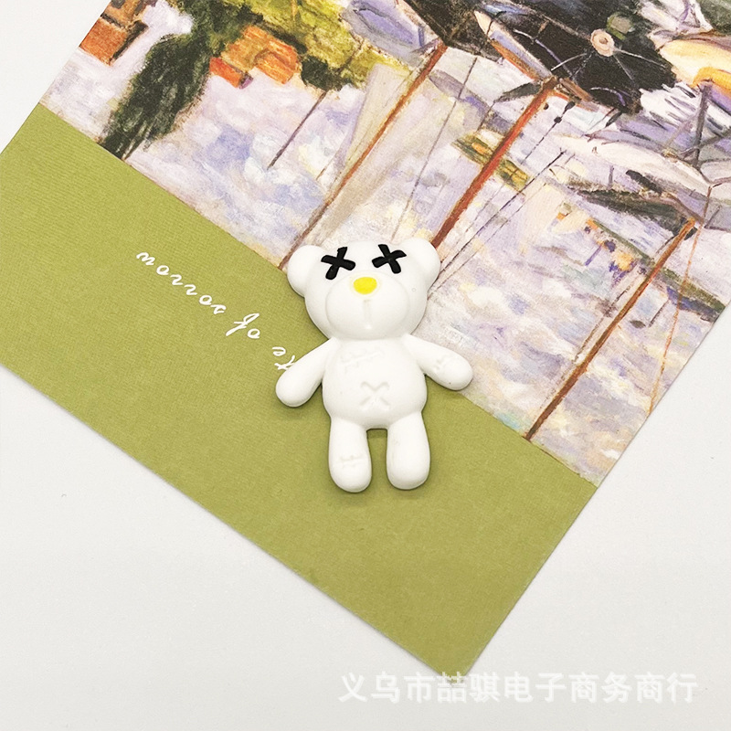 Cute cartoon tie bear resin jewelry accessories DIY mobile phone shell dripper hair jewelry