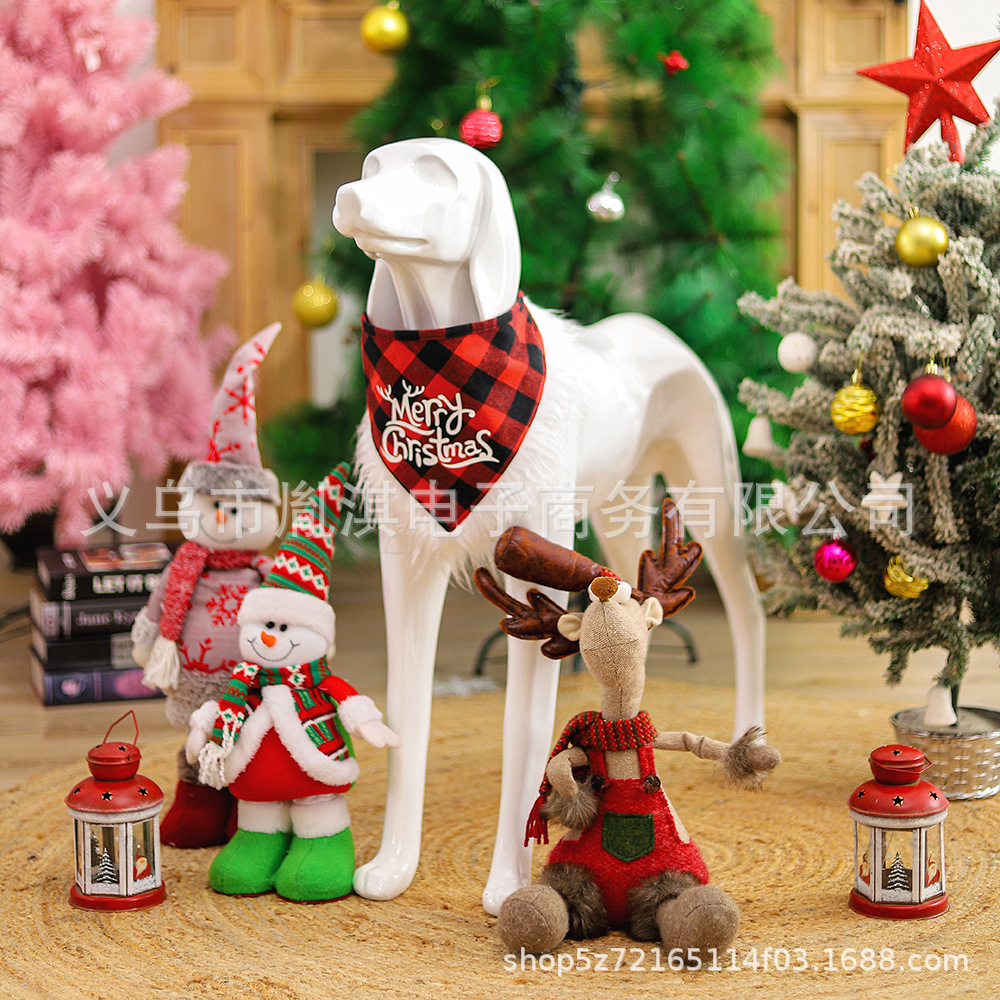 Fábrica transfronteriza nueva Navidad Plaid deshilachado mascota triángulo bufanda perro bufanda Navidad PET-up