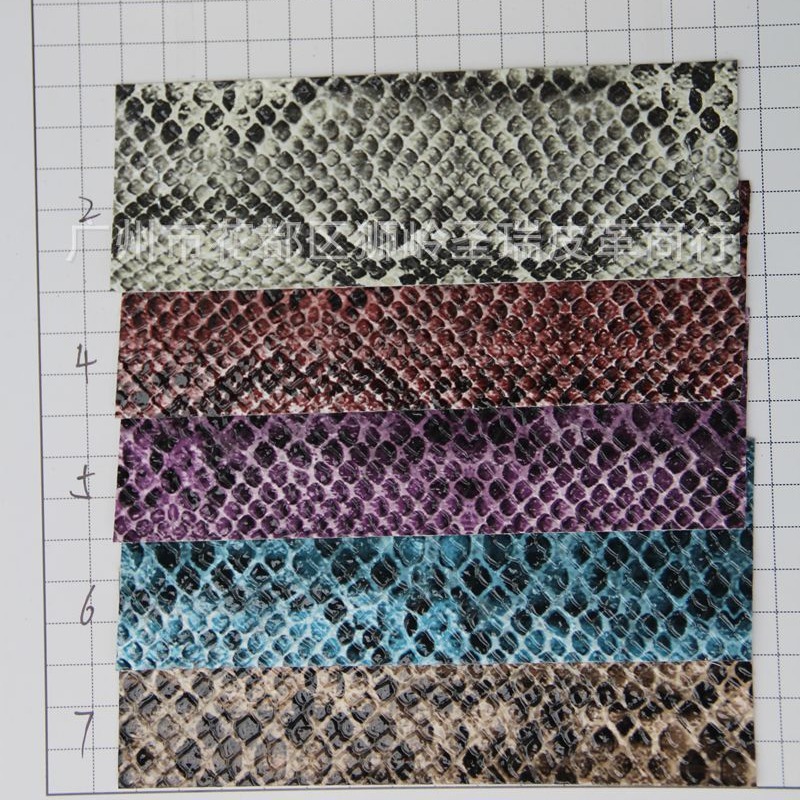 厂家直销批发人造革  蛇纹pvc皮革面料 SR-1302