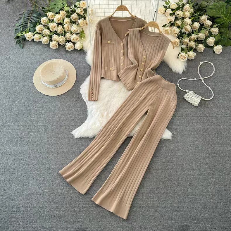 时尚套装女韩版长袖V领单排扣针织外套三件套背心高腰直筒阔腿裤