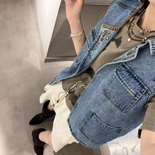 25秋冬新款洗水牛仔绣花翻领马甲