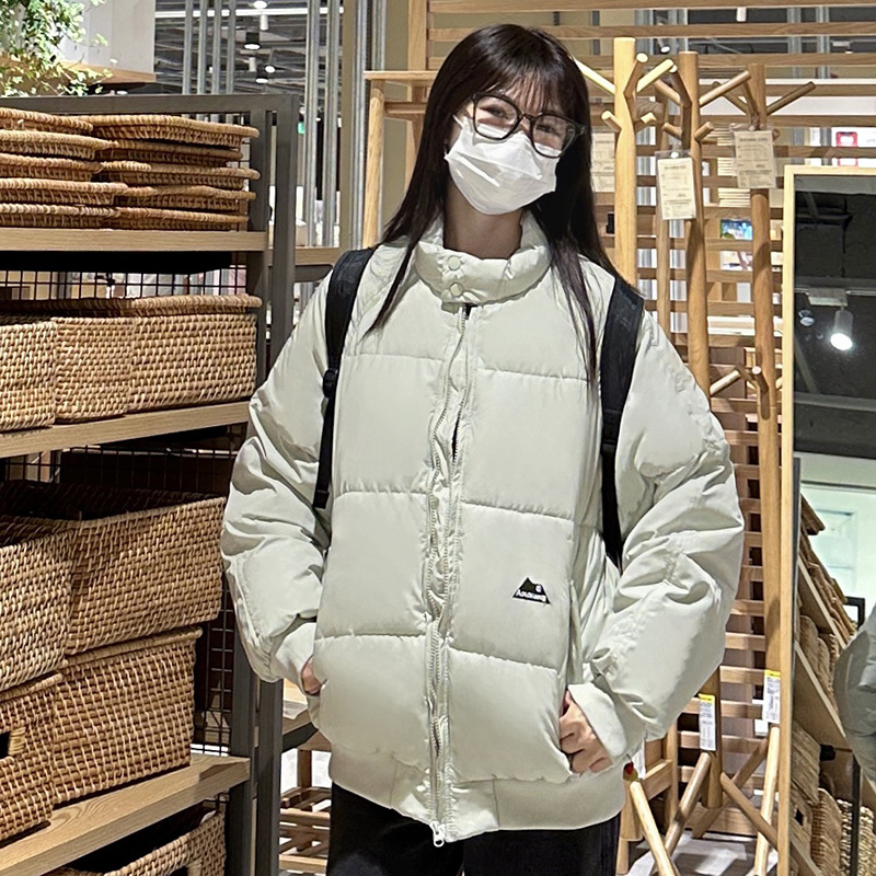 2025 invierno nueva ropa de algodón de mujer coreana calentamiento cómodo simple versátil ropa de pan gruesa abrigo de algodón