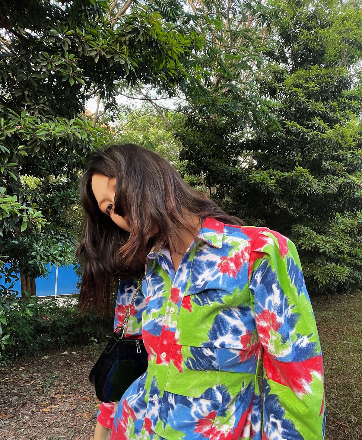 2024 Early Spring New Retro Modern Personalized Handsome Graffiti Print Mid Length Windbreaker_voghion.com