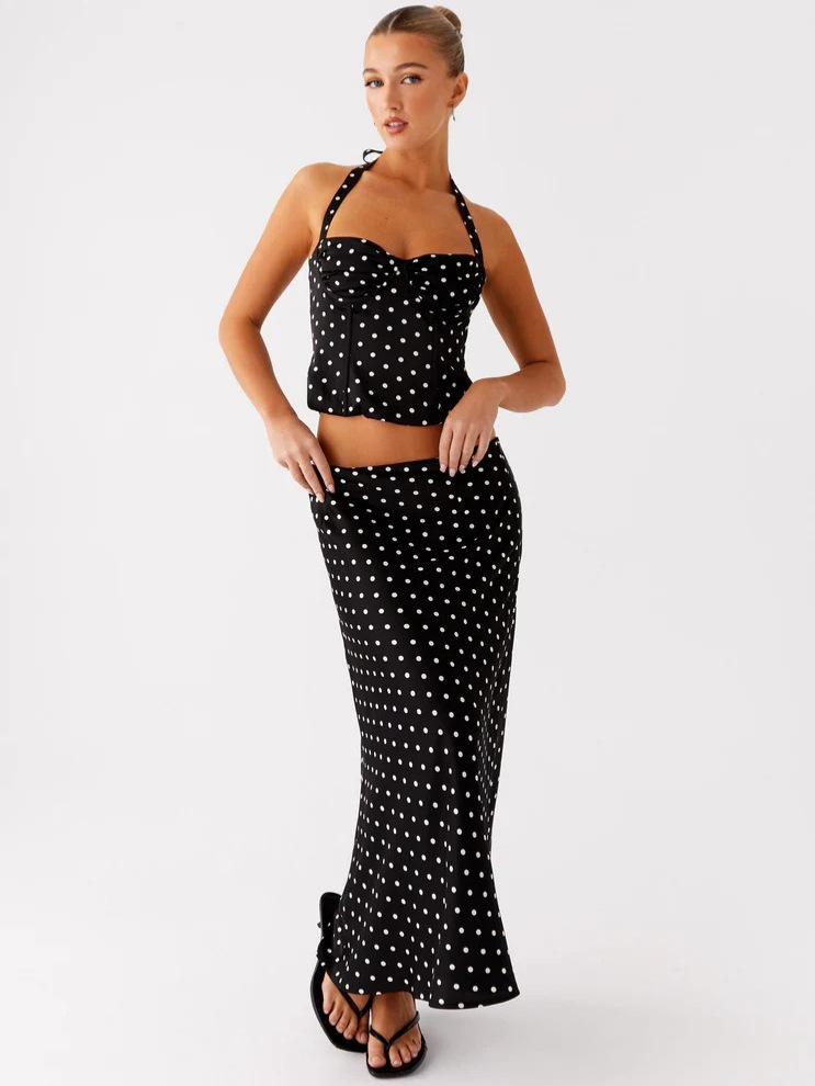 2025 European and American Women's Summer New Polka Dot Fashion Sexy Backless V-Neck Halterneck Suspender High-Waisted Long Skirt Two-Piece Set 5