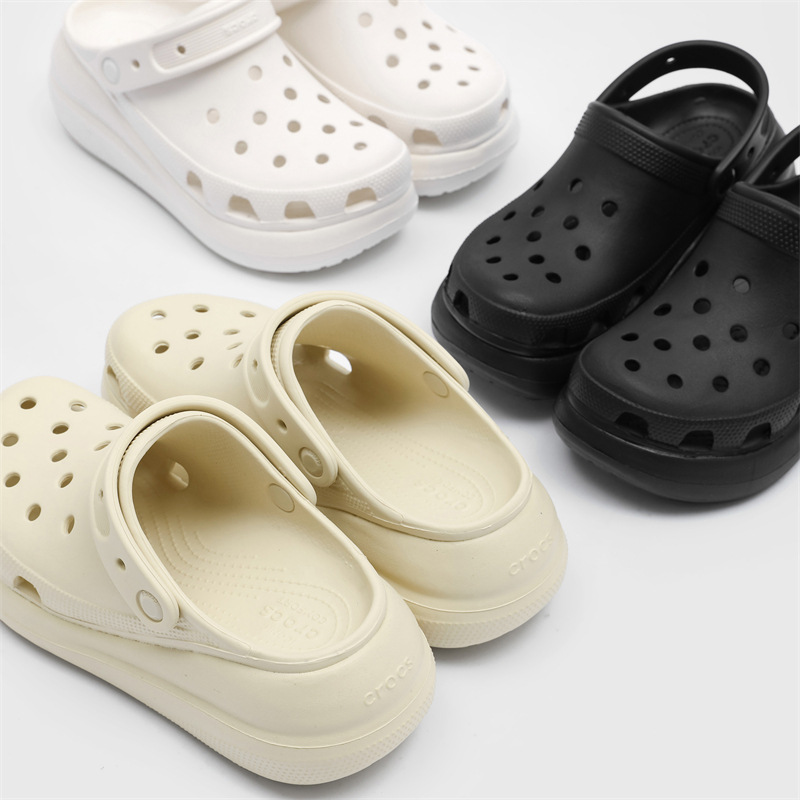 스타 크로스 퍼프 동굴 신발 남성 여름 새로운 구름 여성을위한 두꺼운 밑바닥 미끄럼 방지 비치 샌들