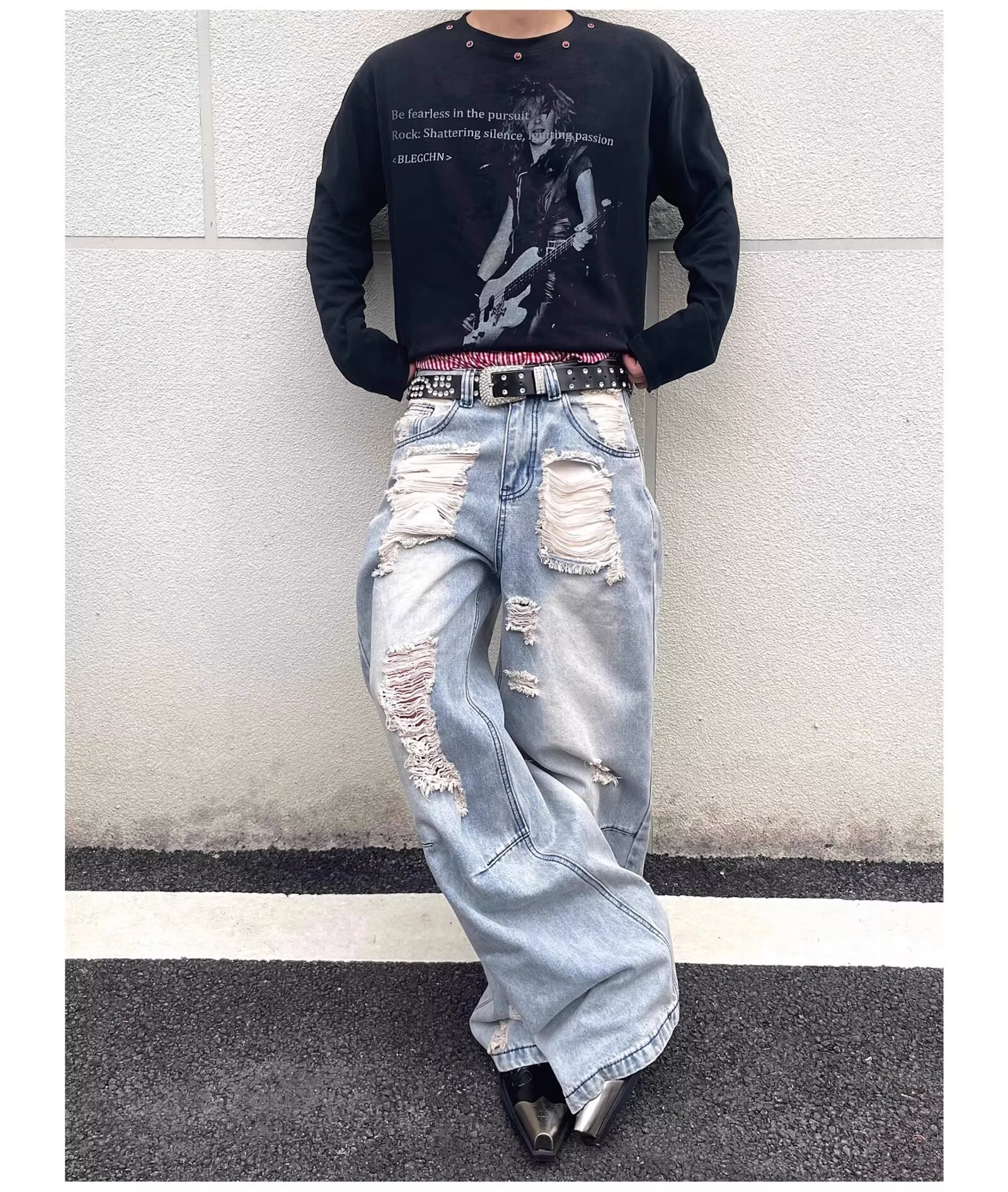 Men's American High Street Style Washed Ripped Jeans Loose Straight Leg Casual Edgy Slightly Flared Blue Mid Waist Zipper Fly_mkmklike.com