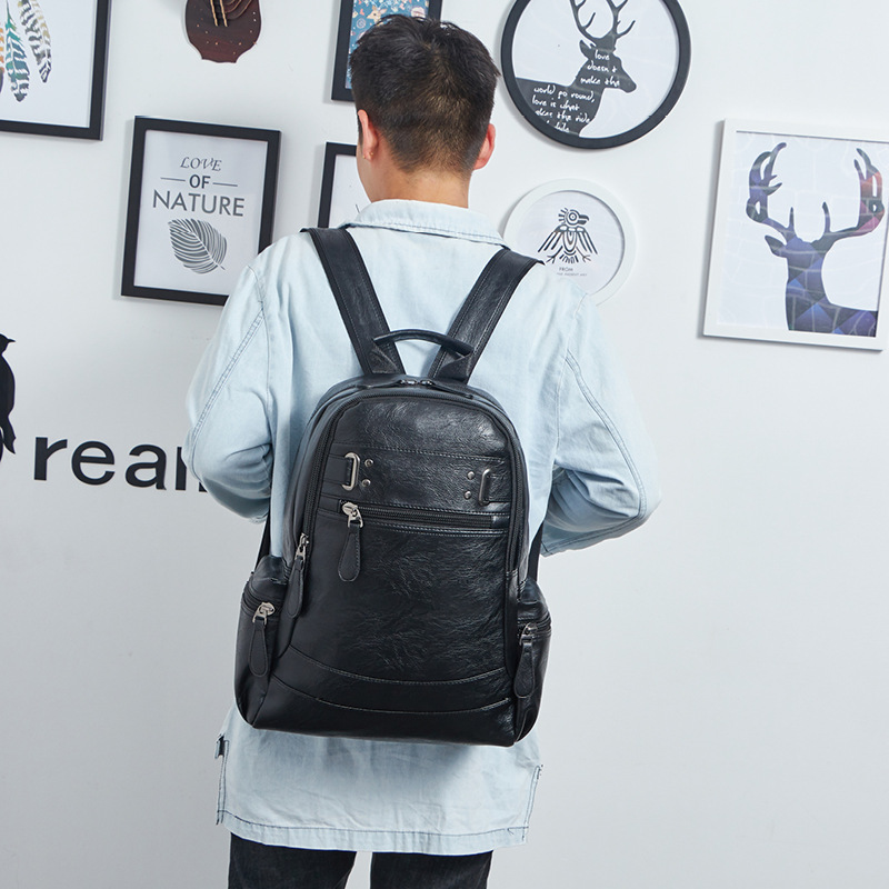 Men's Leather Backpack Image 7