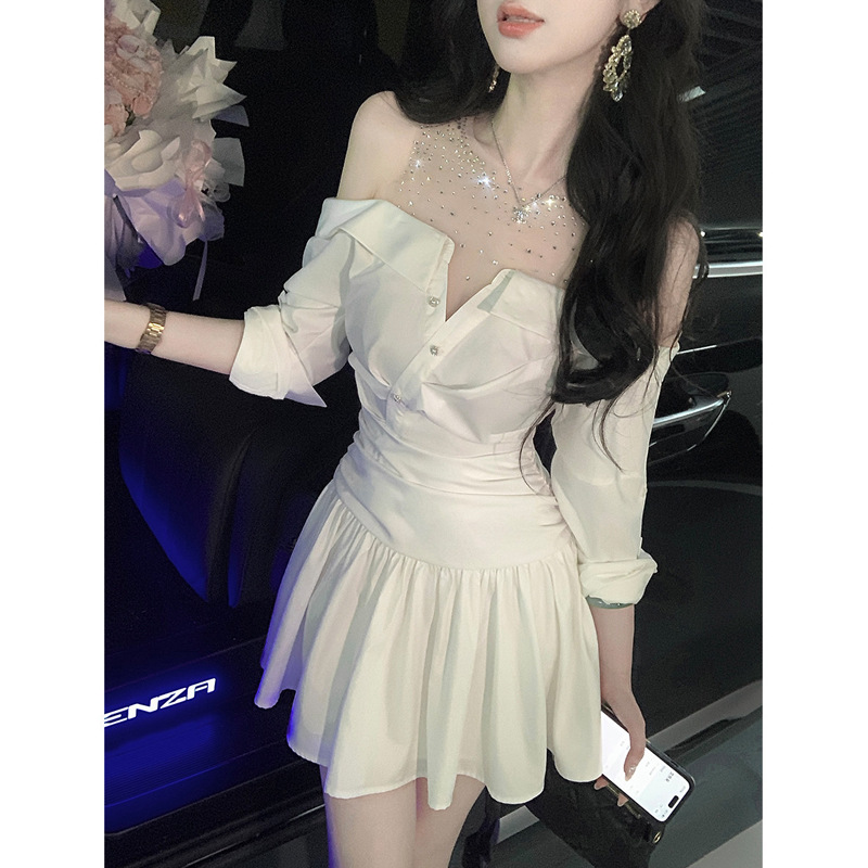 【高知主义】小众设计感长袖连衣裙一字露肩烫钻白衬衫裙女2026秋