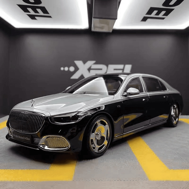 【厂家直供】新豪迪1:24奔驰迈巴赫S680声光回力车儿童玩具摆件仿