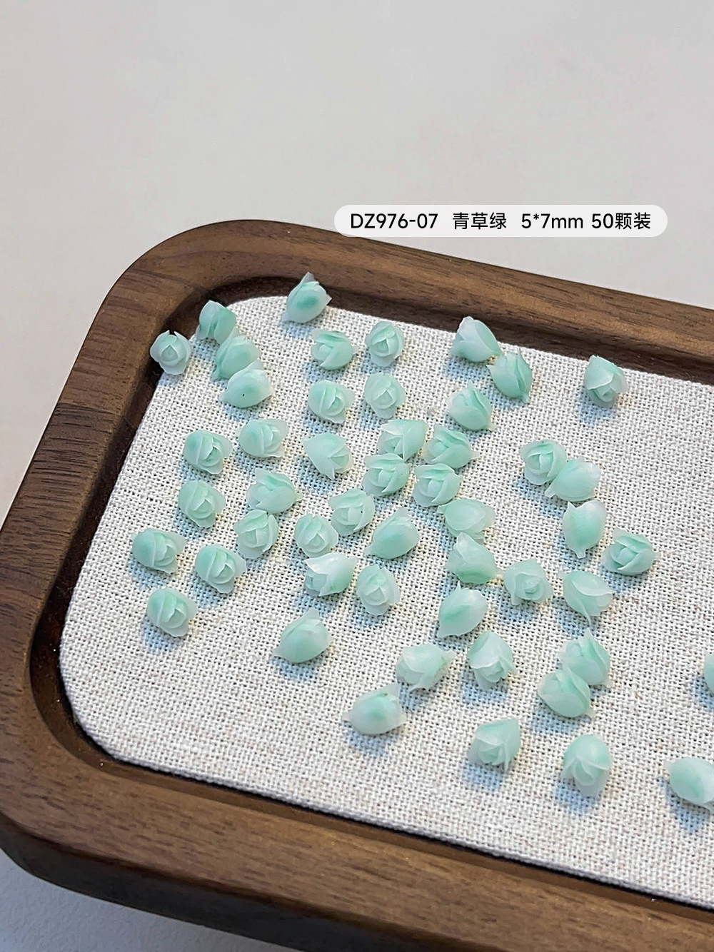 푸른 잔디 튤립 5*7mm