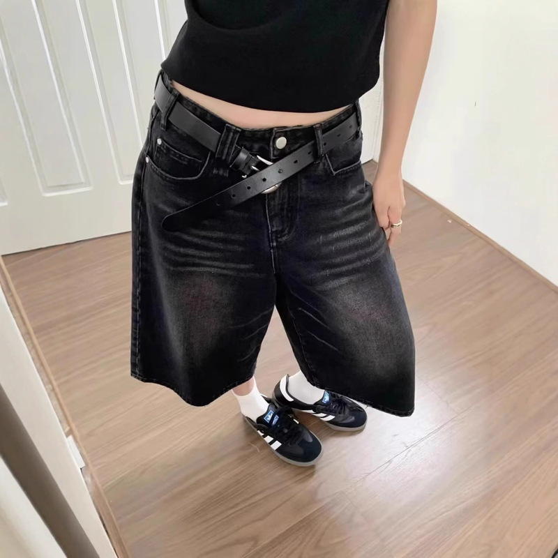 Cross-Border American Retro Black Straight-Leg Denim Cropped Pants for Women, New Summer Style, Loose Mid-Length Pants, Plus-Size Cropped Shorts Cross-Border American Retro Black Straight-Leg Denim Cropped Pants for Women, New Summer Style, Loose Mid-Length Pants, Plus-Size Cropped Shorts