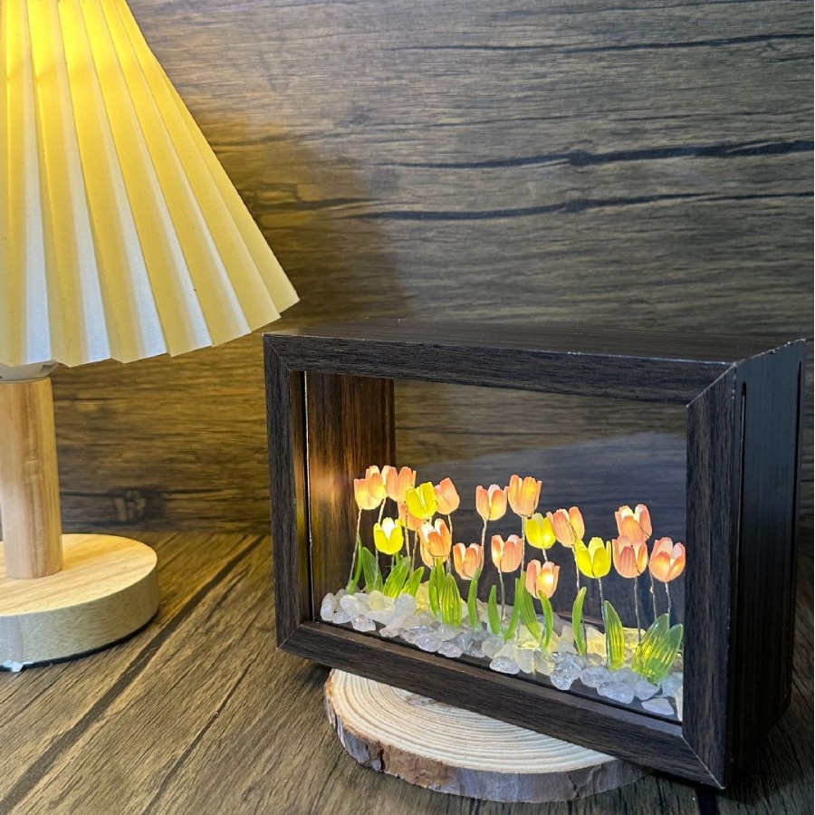 DIY marco de tulipas luz de noche transparente ramo material paquete adornos imortales maní regalo de cumpleaños luz de atmósfera