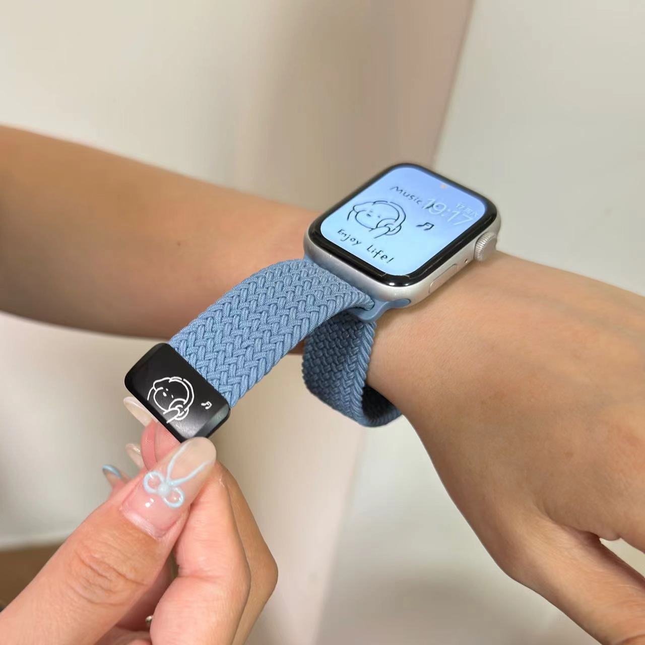 Nylon Woven Magnetic Watch Strap Suitable for Applewatch10 Apple Watch Iwatch98Se Music Puppy