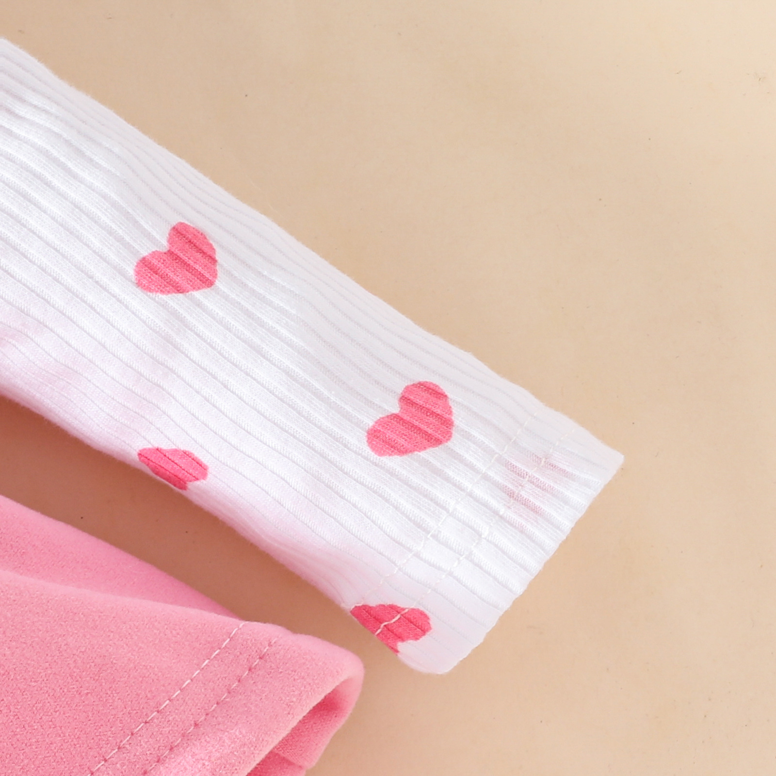 213g Weight Romper Children's Clothing Type Cotton Fabric Type Bodysuits Tops Type Baby(0-2Years) Age Group Regular Fit Fit Type Valentine'S Day Festival Heart Shape Pattern Spring, Autumn Season Girl'S Gender Cute Style Valentine'S Day Cute Heart Shape Cotton Baby Rompers 16