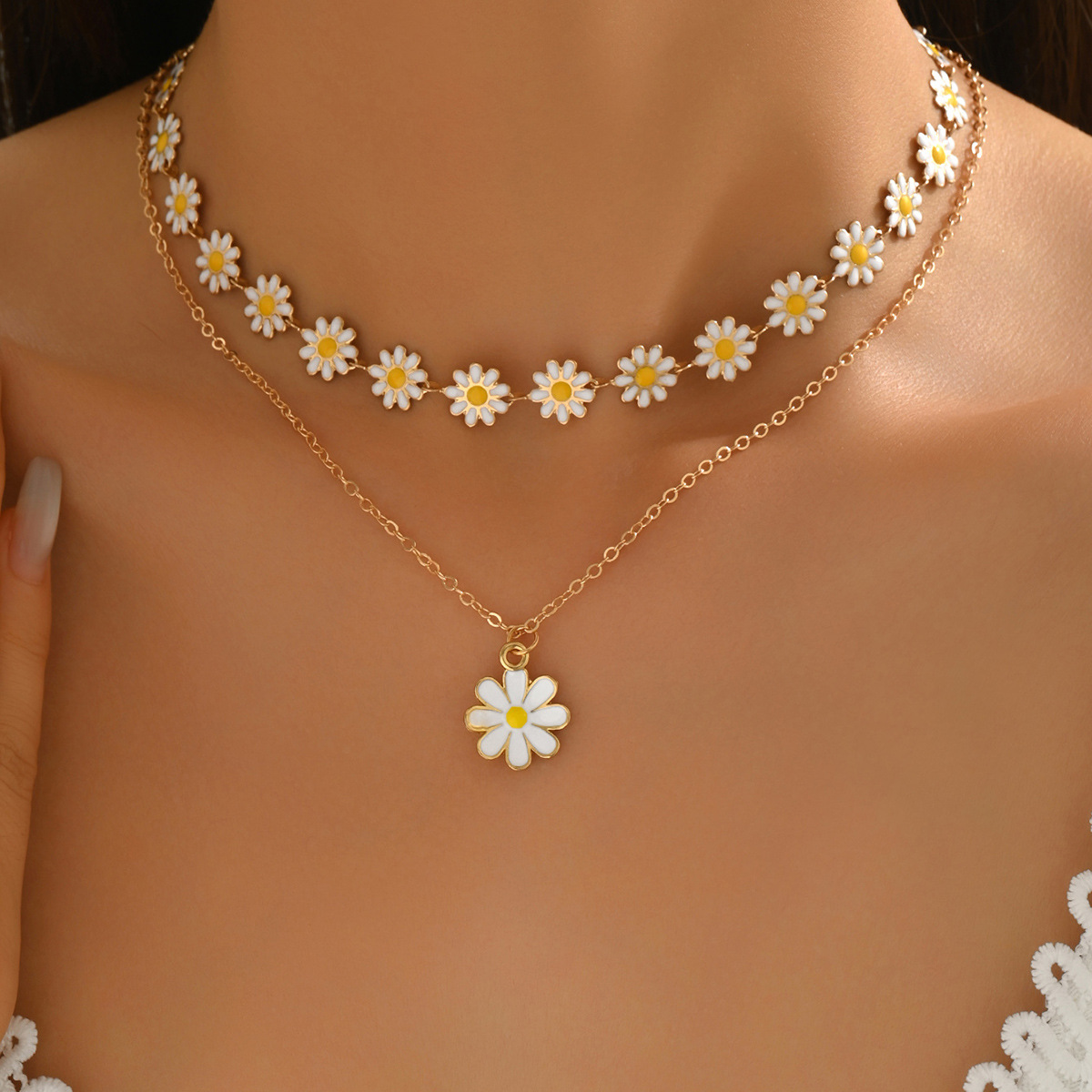 Pulsera de flores de esmalte extragrandes de primavera 2026 para mujer, pulsera llamativa floral 3D grande, joyería de pétalos de esmalte brillante y coloridos, estilo bohemio vintage grueso._voghion.com