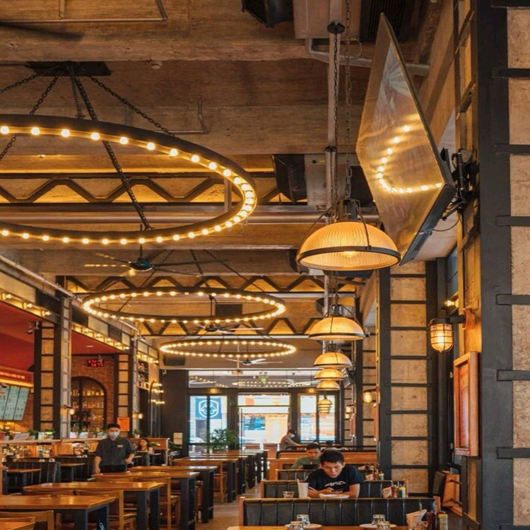 Viento industrial música bar chandelier LED retro bar decoración de bar de la comuna dorada atmósfera anillo chandelier