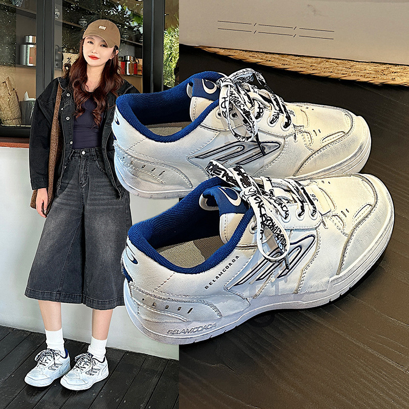 Spring 2026 New Casual Comfortable Versatile Paris Retro Running Shoes for Men and Women, Niche Thick-Soled Couple Sports Shoes Spring 2026 New Casual Comfortable Versatile Paris Retro Running Shoes for Men and Women, Niche Thick-Soled Couple Sports Shoes