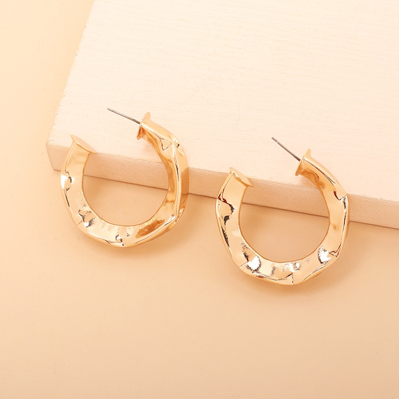 13g Weight Earrings Classification Wedding, Travel Occasion Women'S Gender Vintage Style Style Gold Color Wholesale Jewelry Geometric C-shaped Irregular Glossy Earrings Nihaojewelry 5