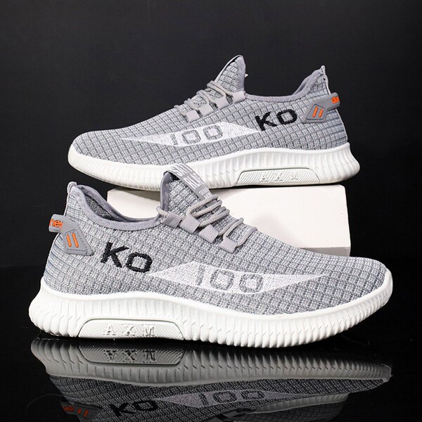 fashionable breathable casual footwear