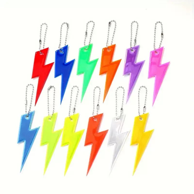 Cross-border reflective keychain, night safety reflective accessory, backpack warning pendant, PVC, colorful, customizable