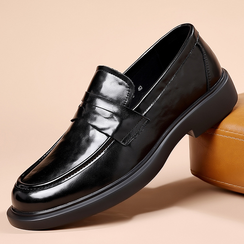 Universal shoes for leisure
