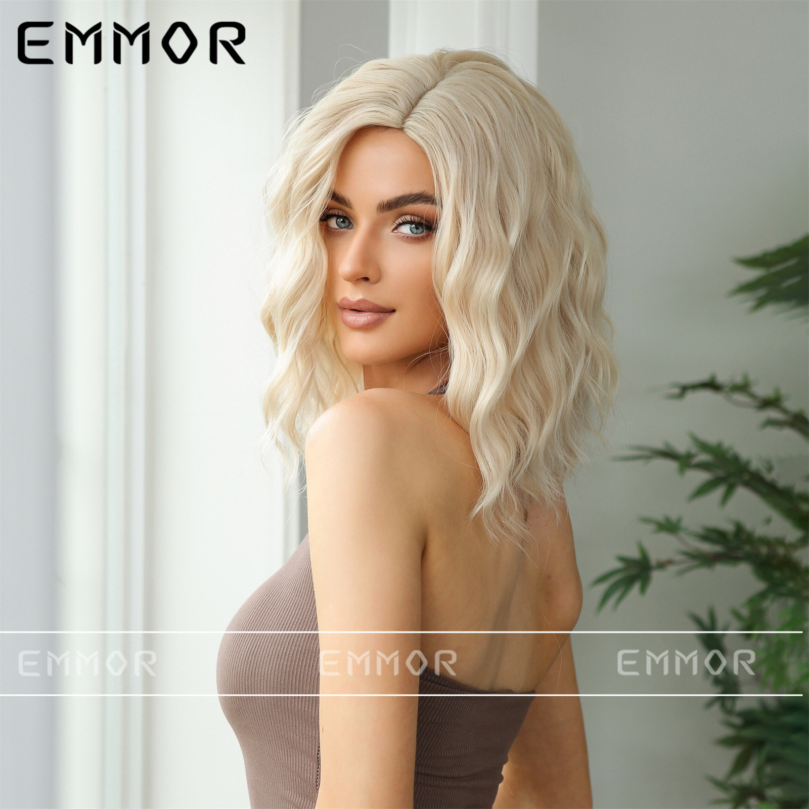 Peluca de pelo corto blanco de verano femenino oblicuo dividido blanco cabeza de Bobo natural reducción de edad alta Cráneo superior mullido cubierta de cabeza completa