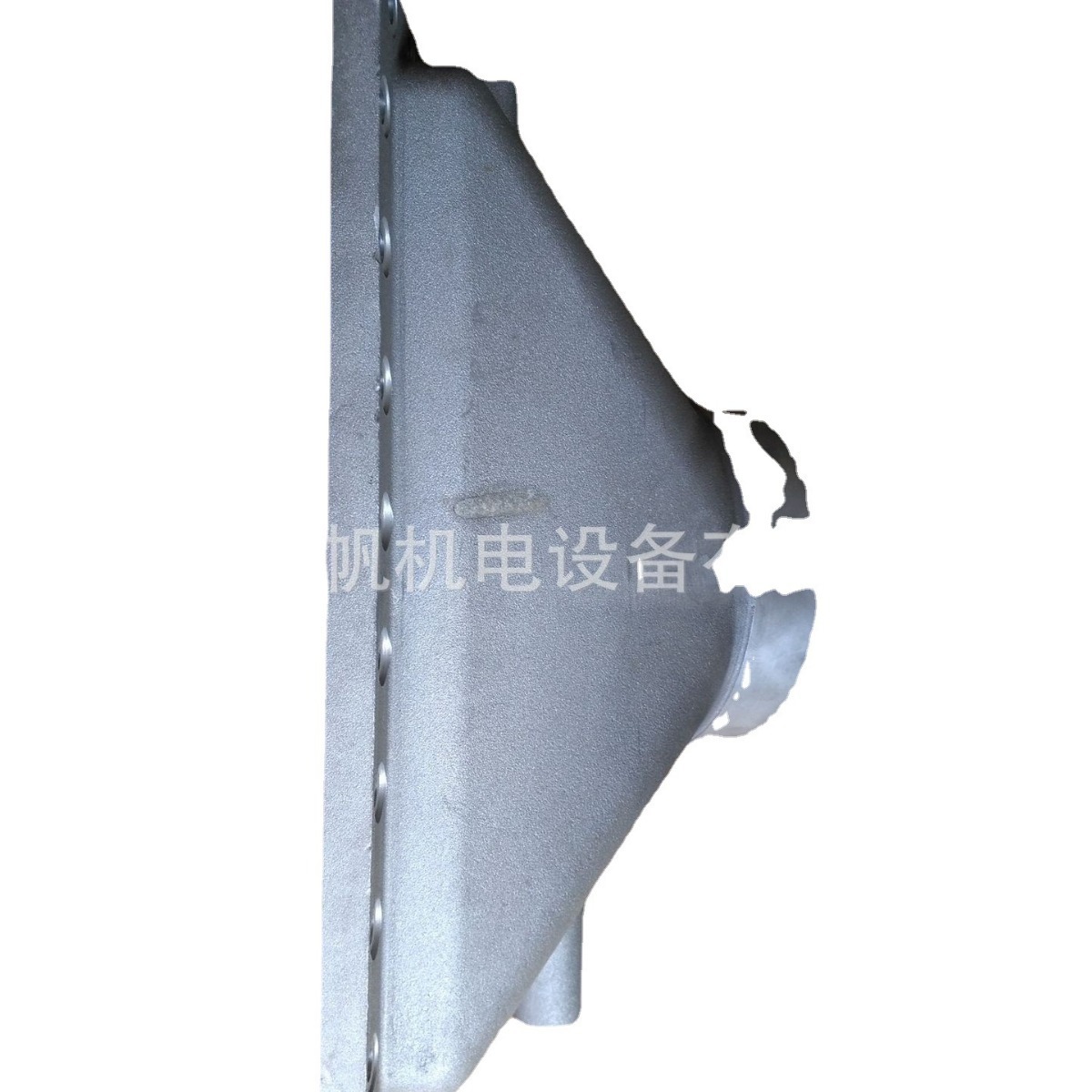 销售淄博淄柴Z170船用柴油机空冷器后接管Z8170Y.9-6