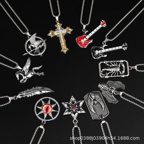 Cross-border Western men's wolf tooth necklace, hip-hop personality feather cross pendant, gothic spider accessory chain