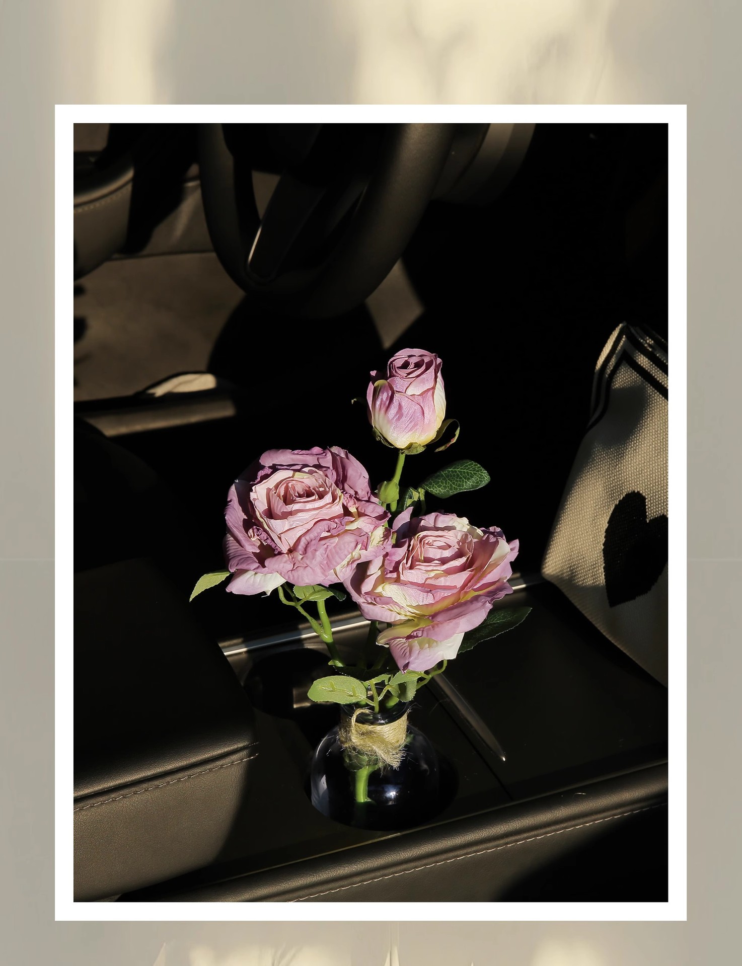 Cross-Border Car Ornaments, High-End Light Luxury Car Accessories, Car Center Console, Cute Vase, Roses