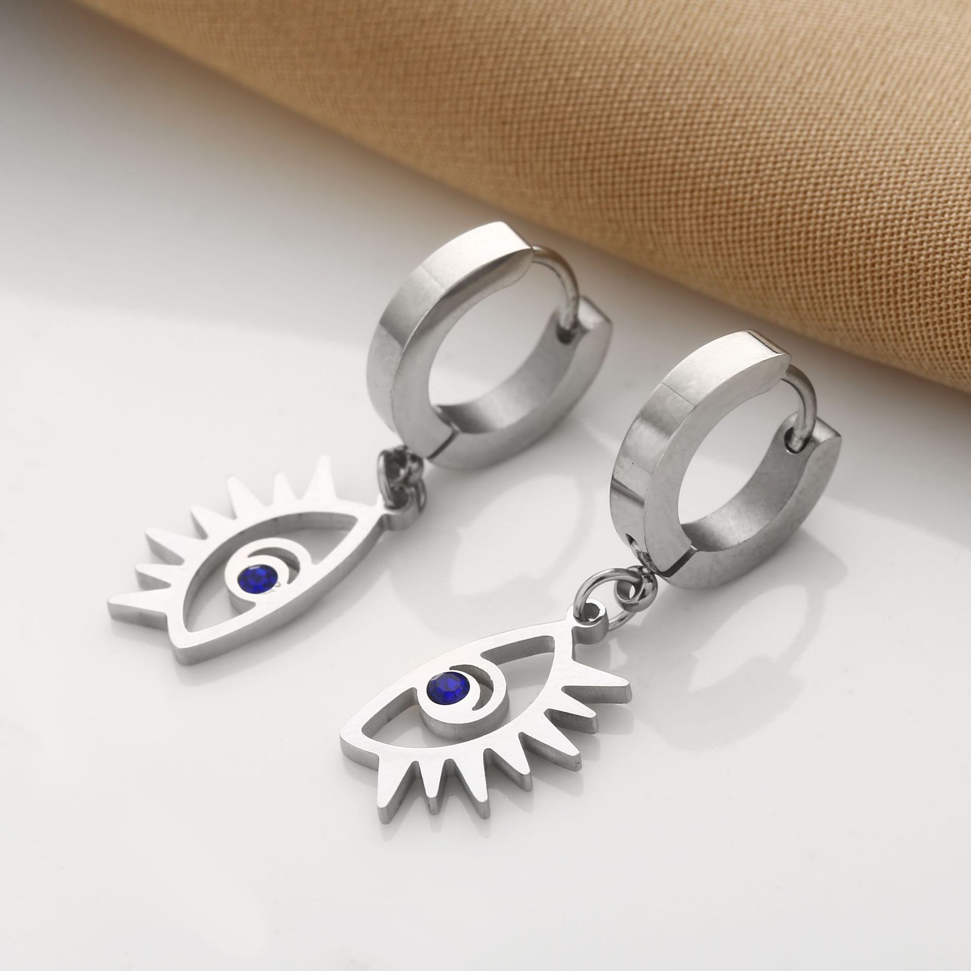 Retro Geometric Eye Titanium Steel Inlay Rhinestones Drop Earrings 1 Pair