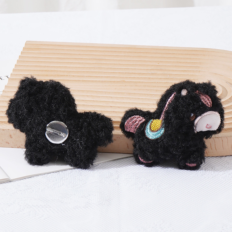 Rainbow black brooch
