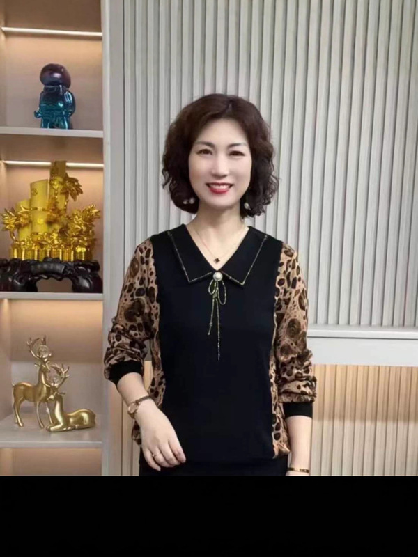 洋气妈妈衫秋装上衣薄款长袖T恤女40岁中老年秋季拼接小衫烫钻|undefined