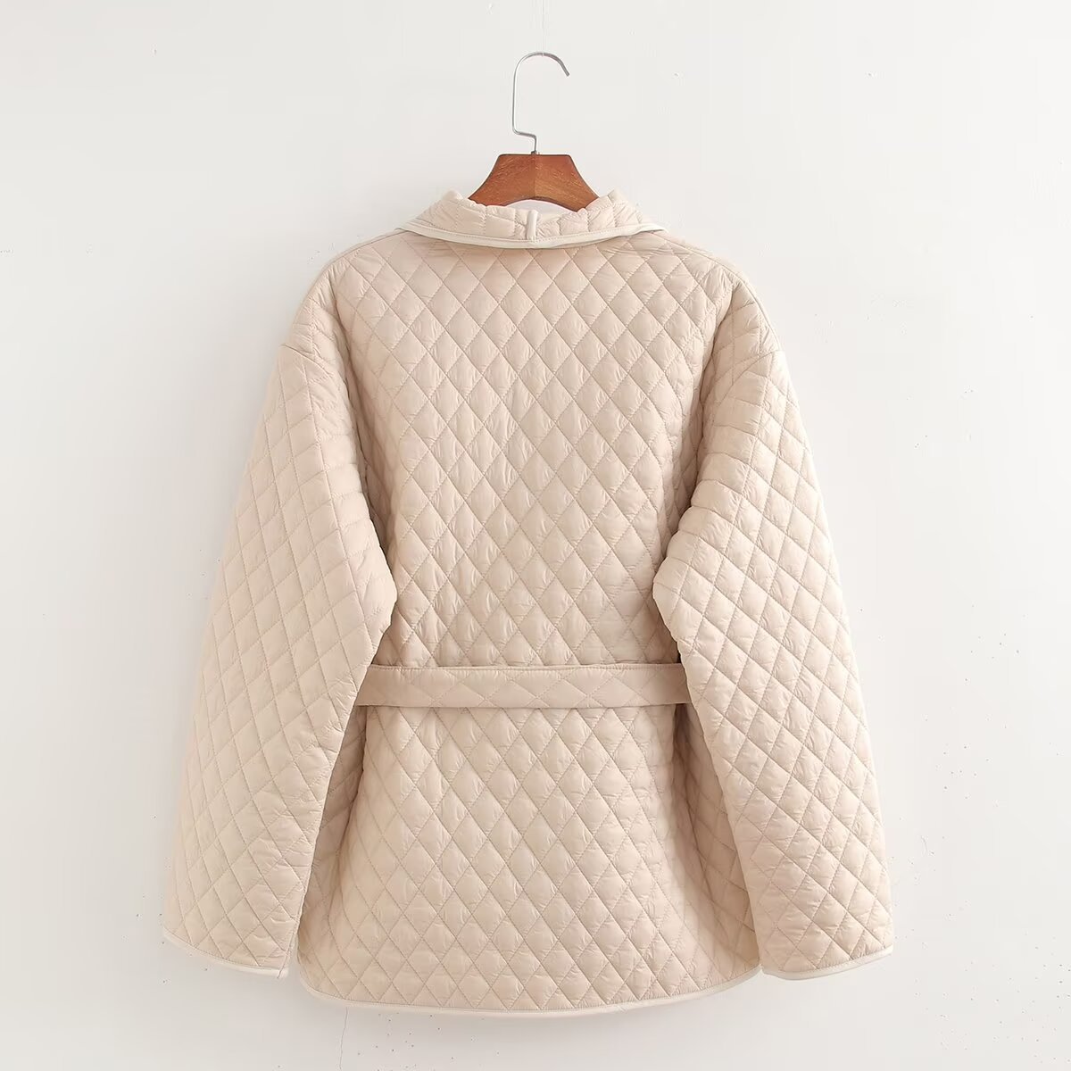 Dammekleeder 2024 Hierscht a Wanter nei Moud Reversgurt gestickte Kottengmanteljacket_voghion.com