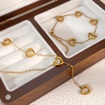 欧美时尚通勤高级感配饰金色镂空爱心不锈钢项链饰品轻奢甜美风