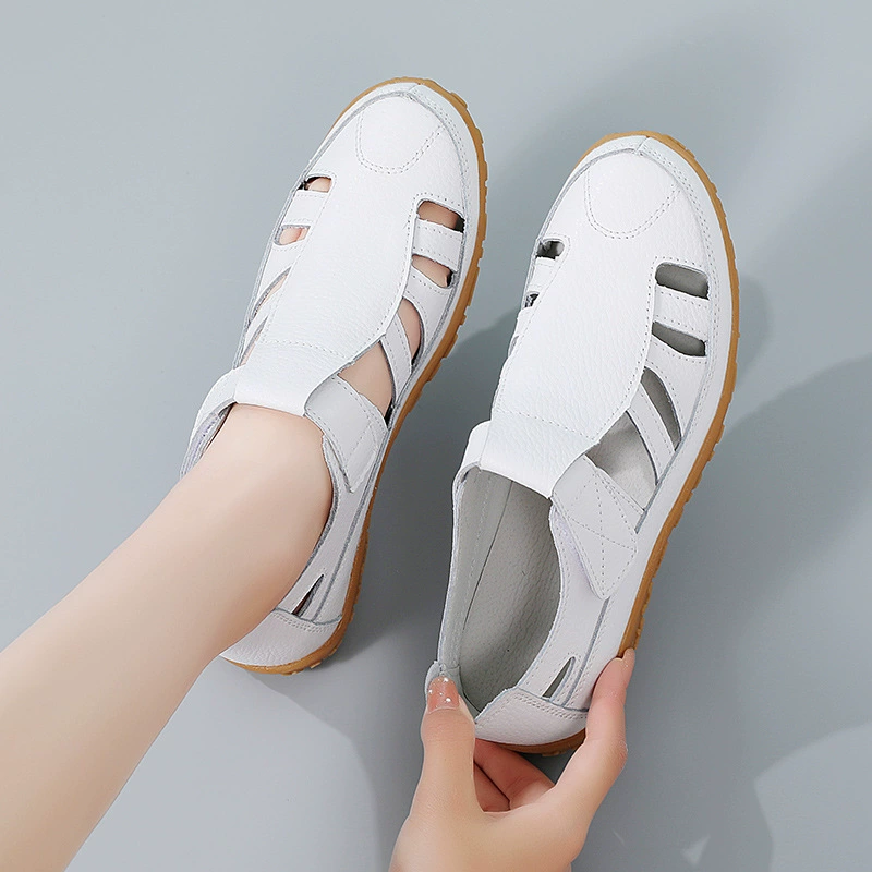 Женские сандалии, лето 2024, женская обувь ручной работы в стиле ретро, ​​обувь для мам на мягкой подошве, повседневная пляжная обувь на плоской подошве из воловьей кожи на липучке